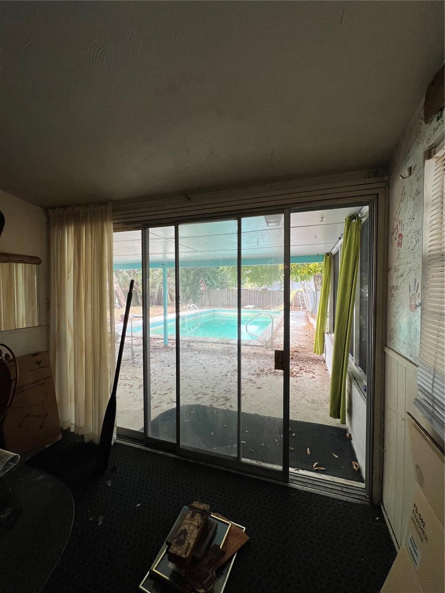 Image 30 of 68 For 1945 Lakewood Drive