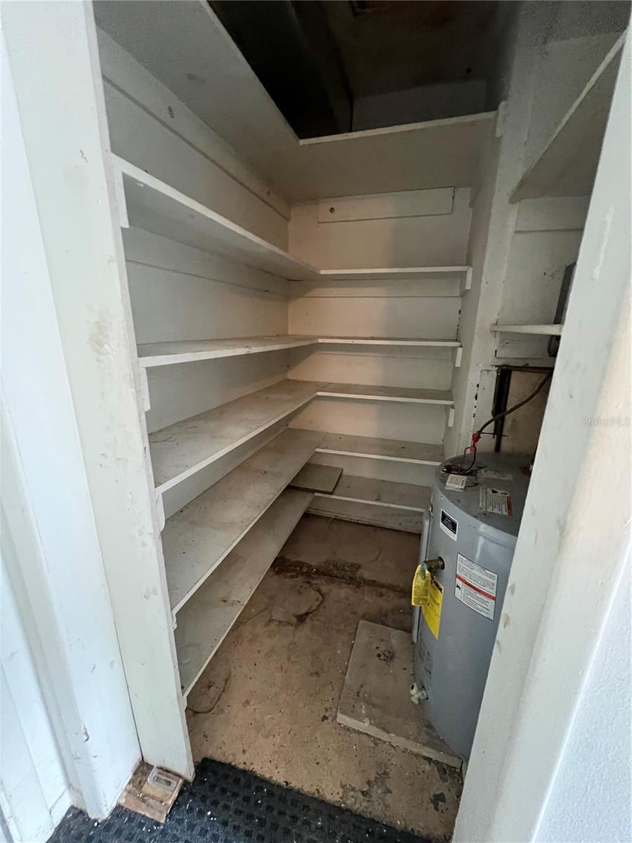 Image 46 of 68 For 1945 Lakewood Drive