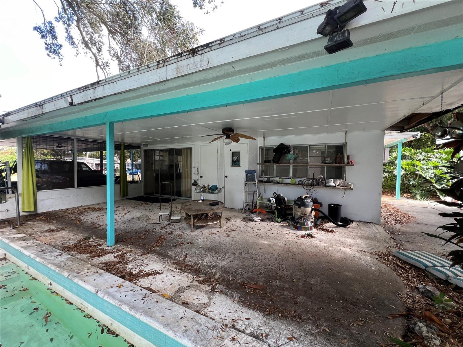 Image 54 of 68 For 1945 Lakewood Drive