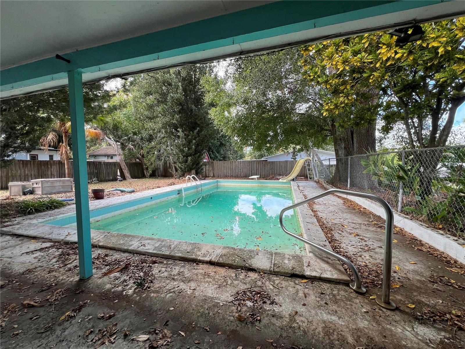 Image 56 of 68 For 1945 Lakewood Drive