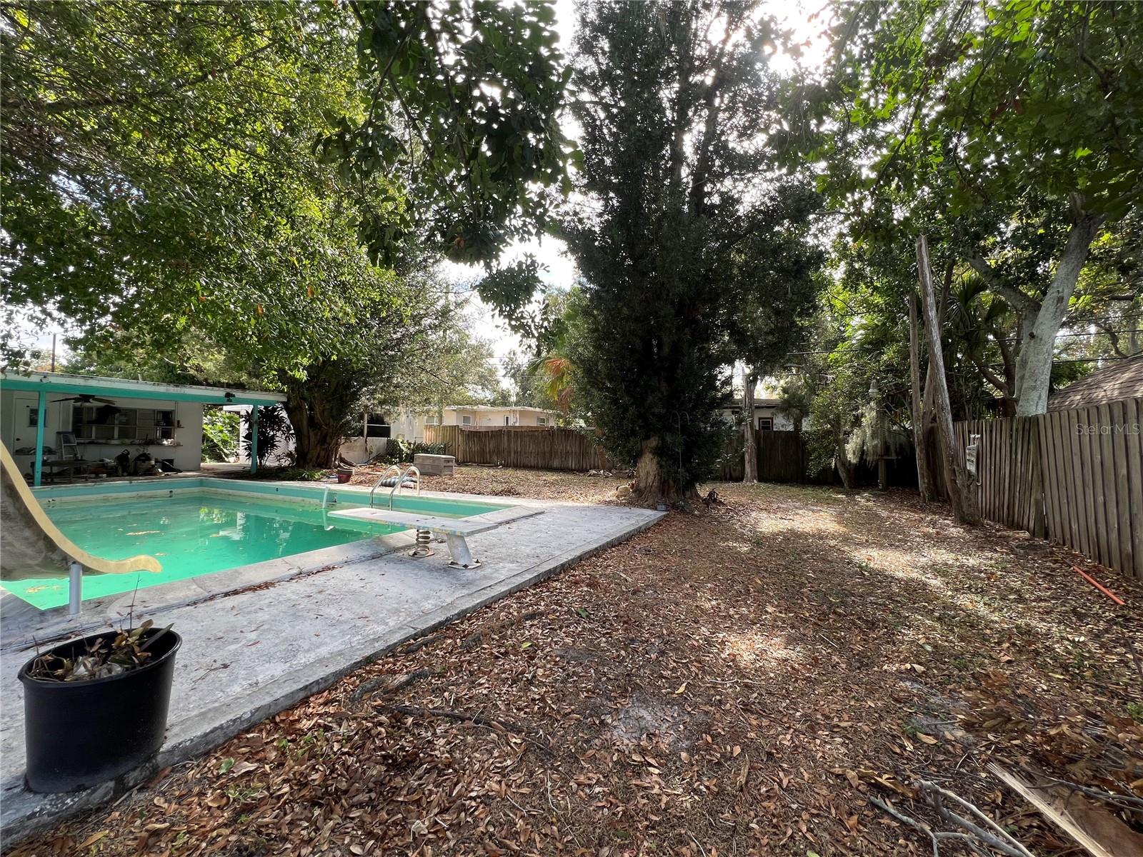 Image 62 of 68 For 1945 Lakewood Drive