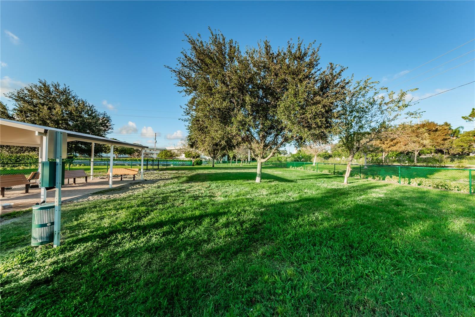 Image 63 of 74 For 2358 Ecuadorian Way 52