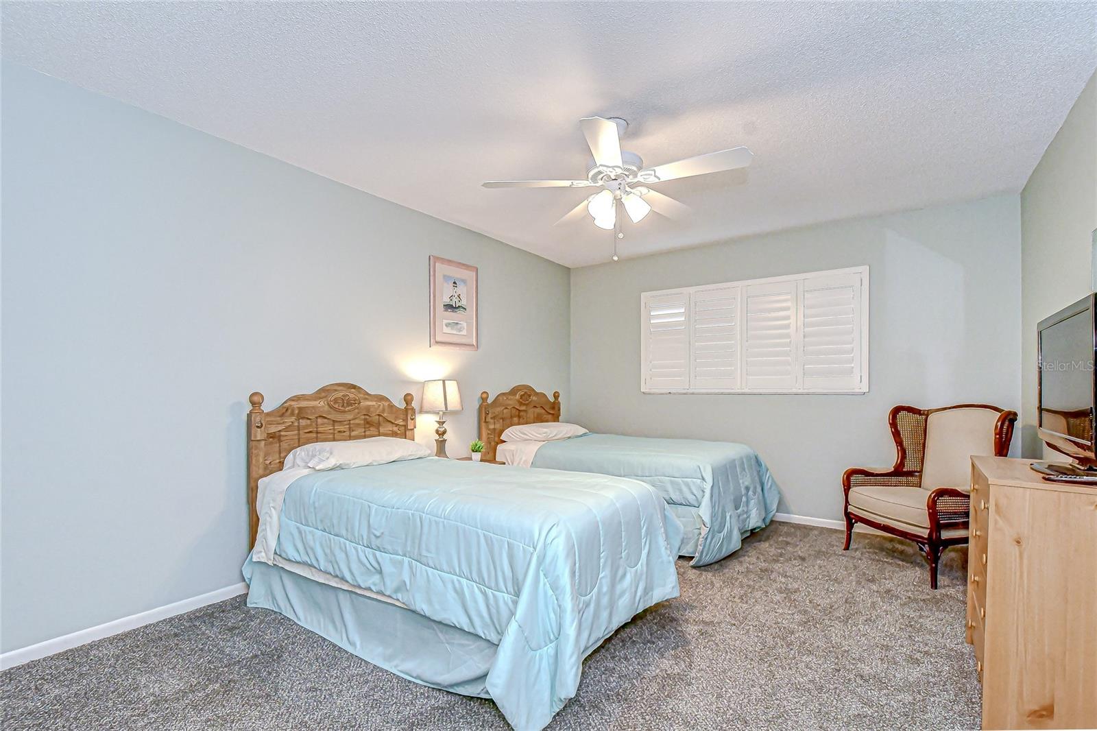 Image 25 of 34 For 5575 Gulf Boulevard 323