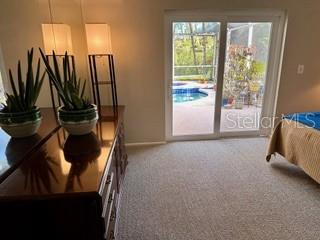 Listing photo id 13 for 559 Quintana Place Ne