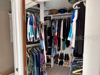 Listing photo id 21 for 559 Quintana Place Ne