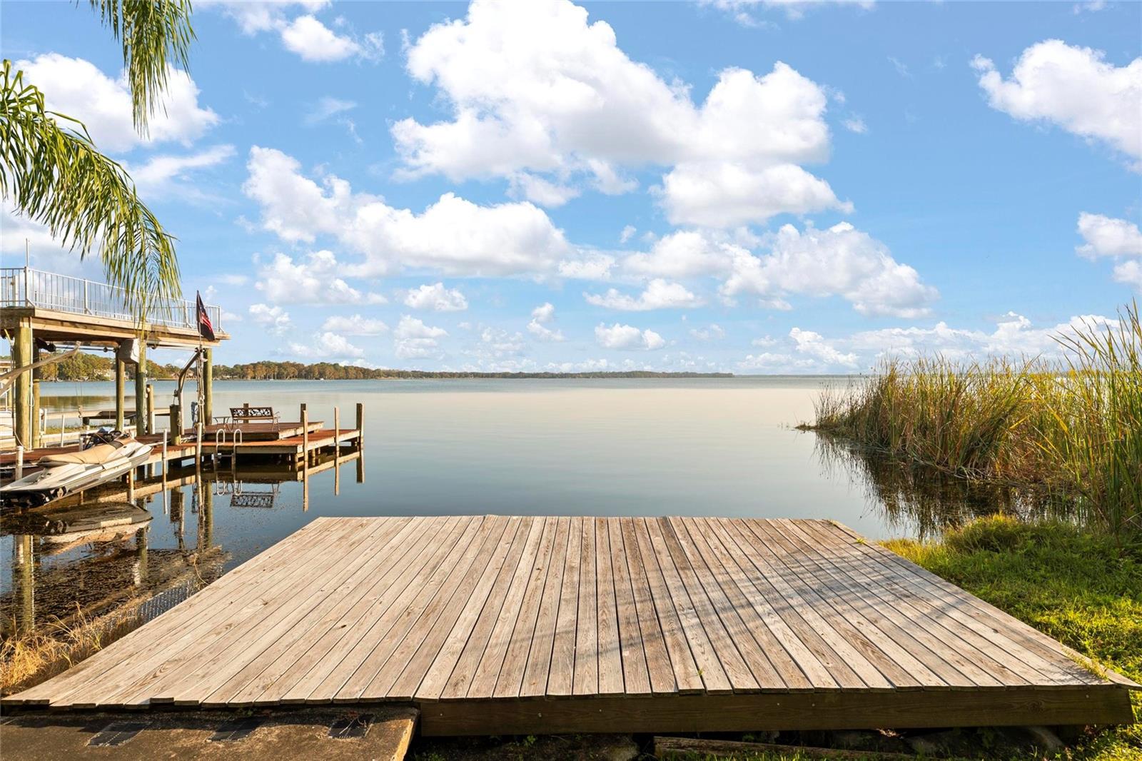 Image 14 of 69 For 1708 Richard Ervin Parkway