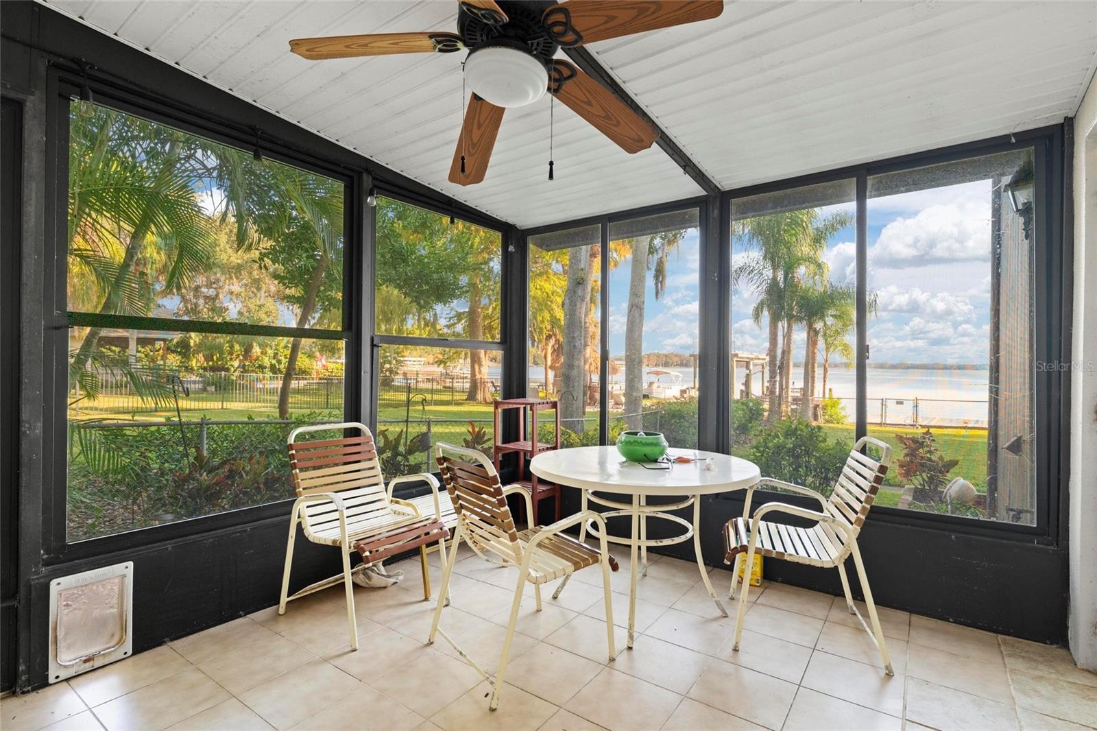 Image 32 of 69 For 1708 Richard Ervin Parkway