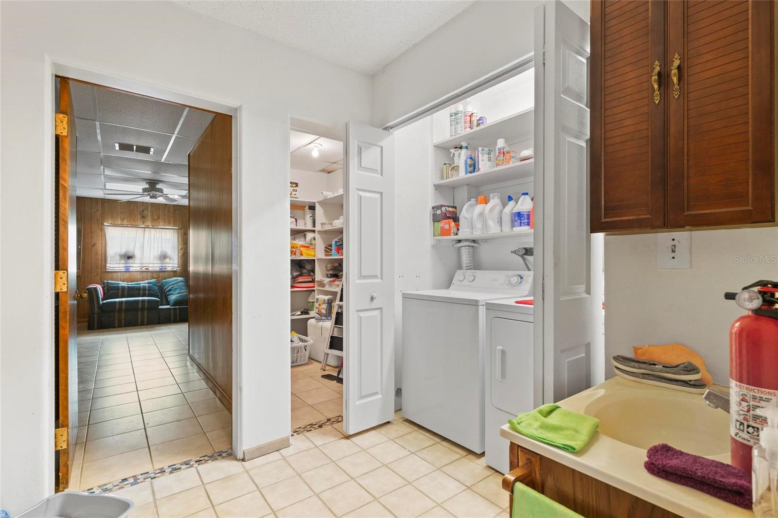 Image 59 of 69 For 1708 Richard Ervin Parkway