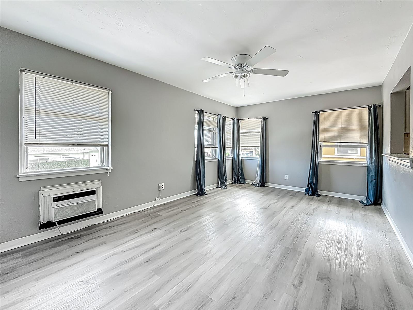 Image 5 of 34 For 101 154th Avenue 2