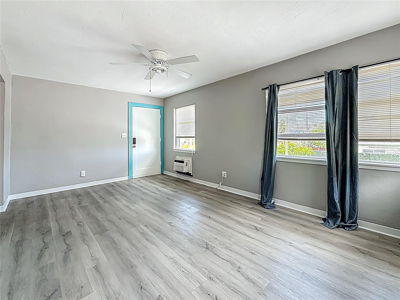 Image 8 of 34 For 101 154th Avenue 2