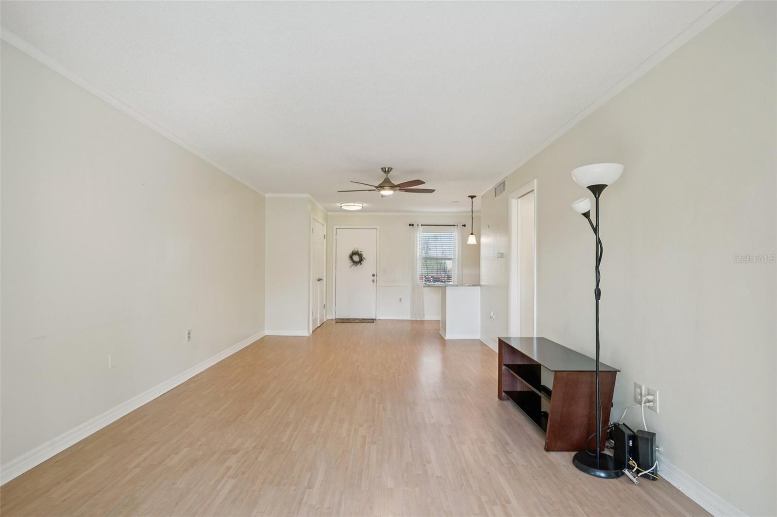 Image 13 of 52 For 404 Cordova Green 404