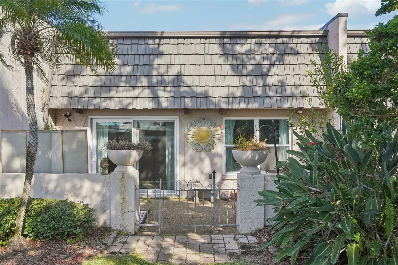 Image 48 of 52 For 404 Cordova Green 404