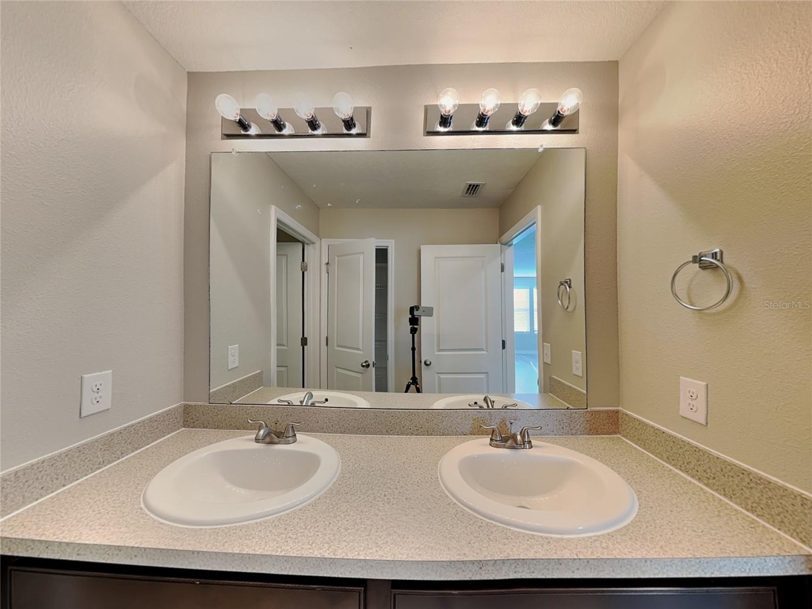 Image 17 of 25 For Address Not Provided