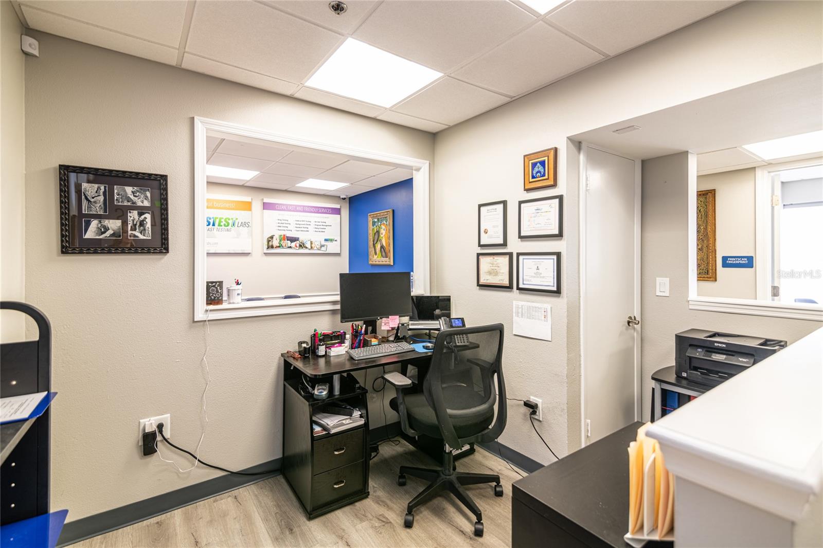 Listing photo id 11 for 2650 Bahia Vista Street 302