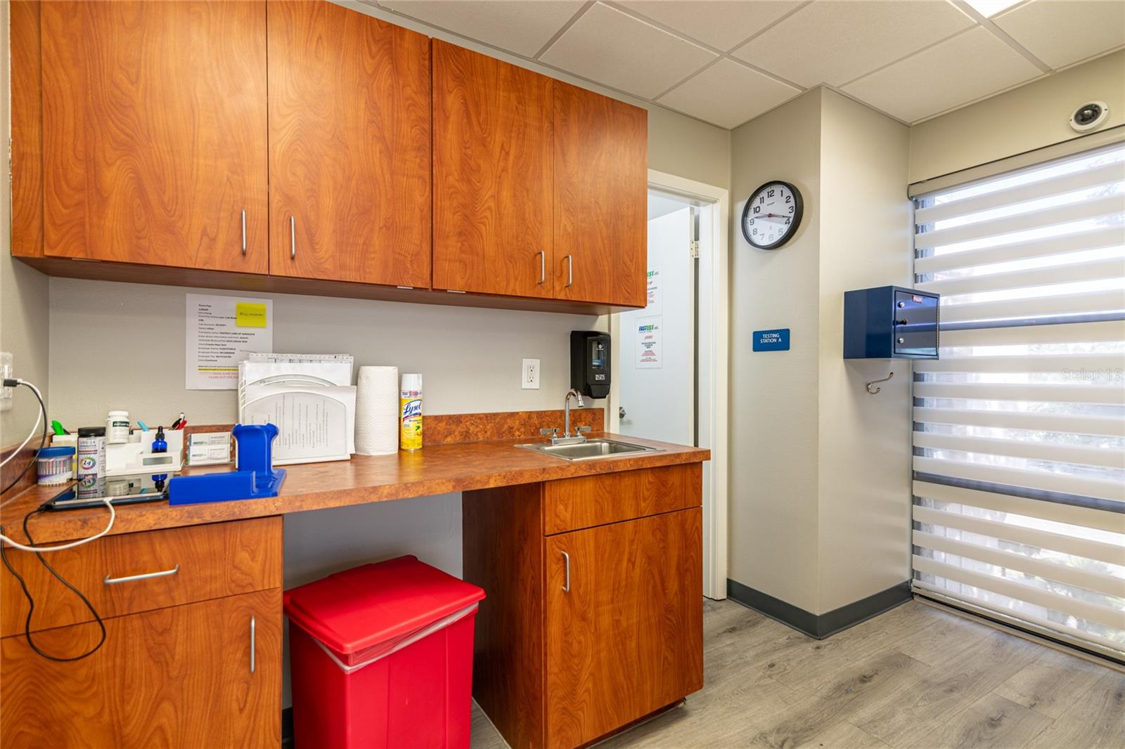 Listing photo id 6 for 2650 Bahia Vista Street 302