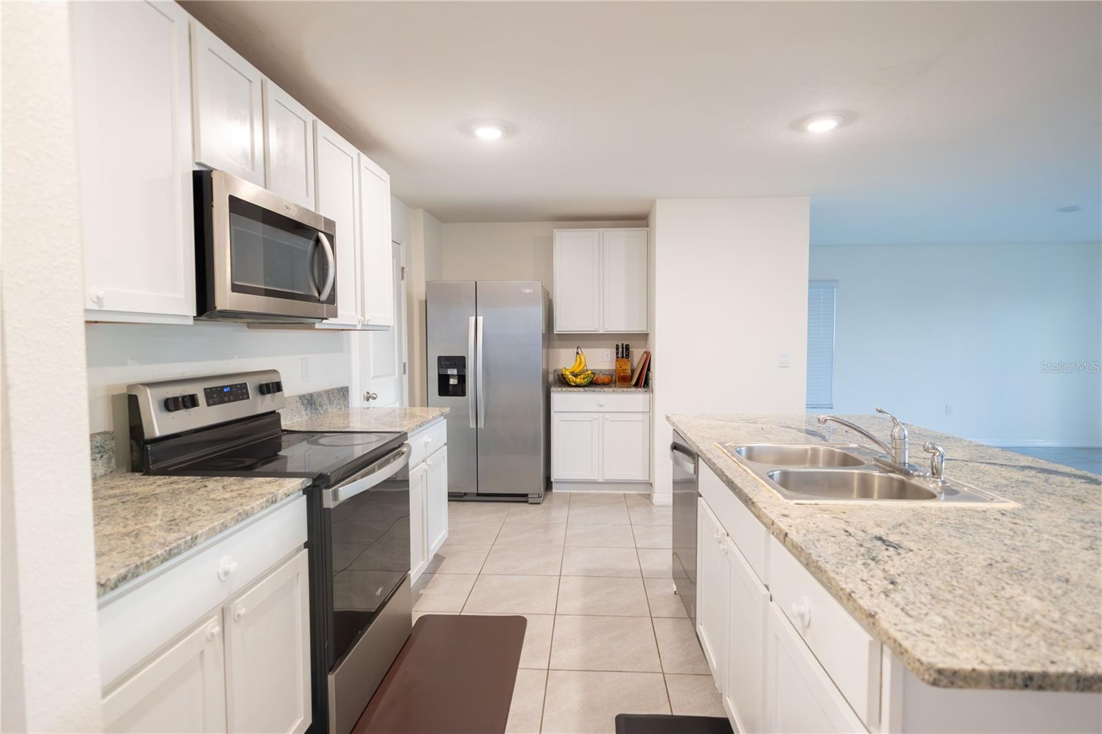 Image 11 of 35 For 16546 Mosaic Oar Drive