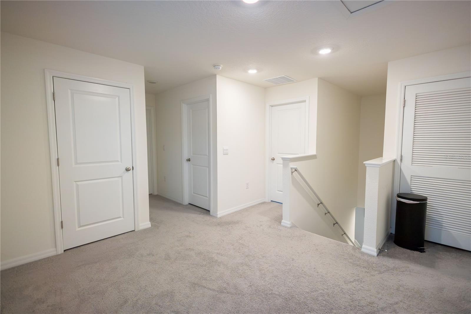 Image 19 of 35 For 16546 Mosaic Oar Drive