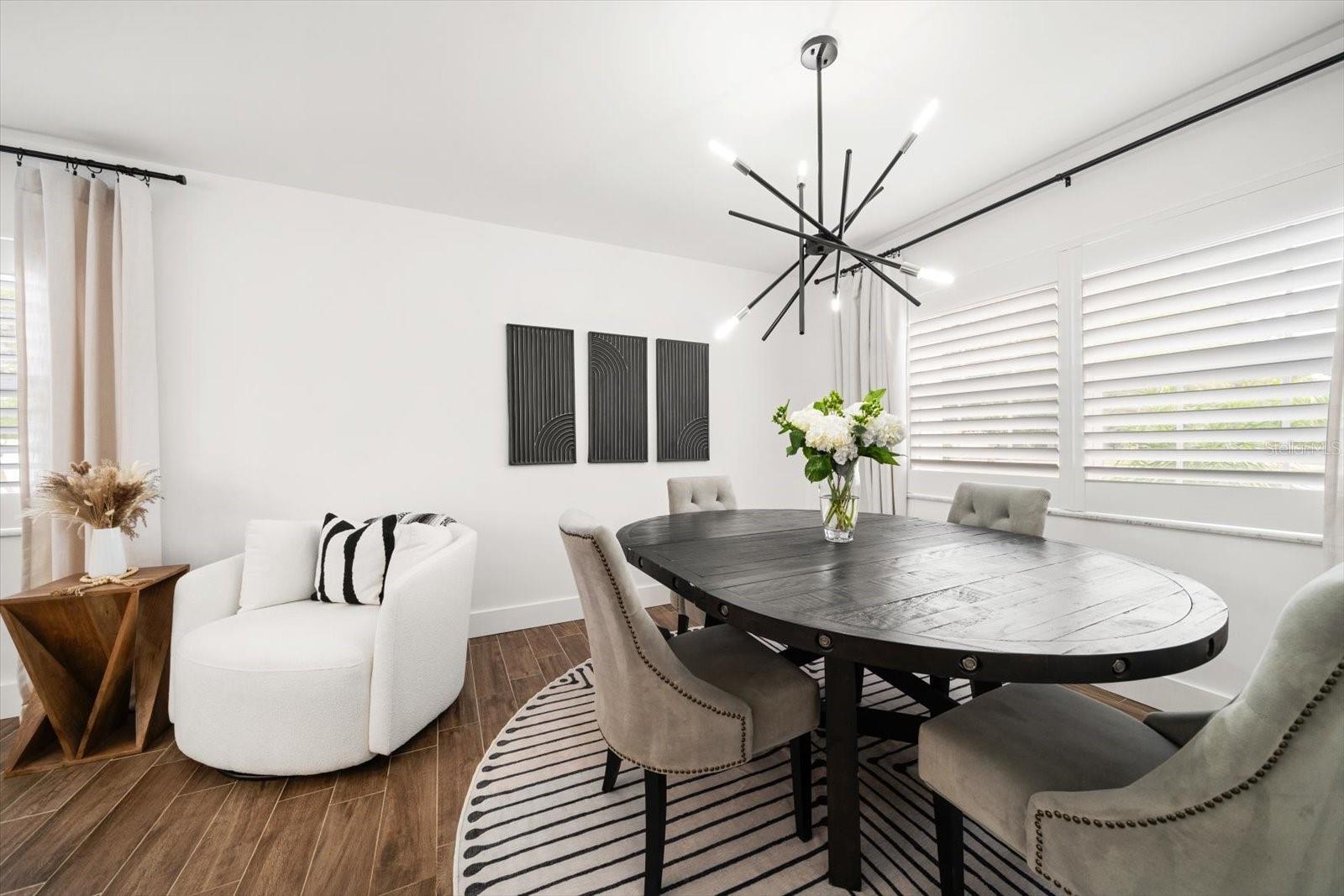 Listing photo id 19 for 2634 Concorde Court