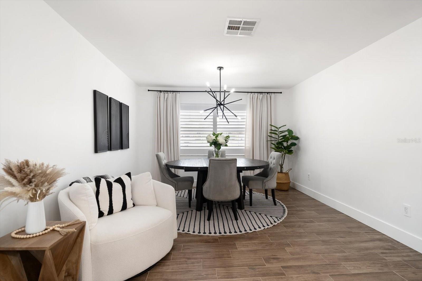 Listing photo id 20 for 2634 Concorde Court