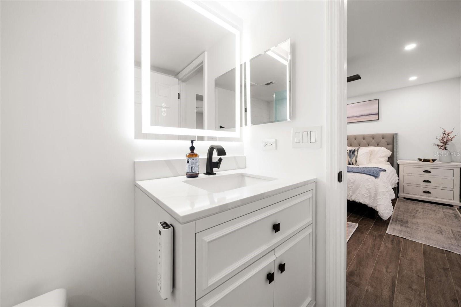 Listing photo id 26 for 2634 Concorde Court