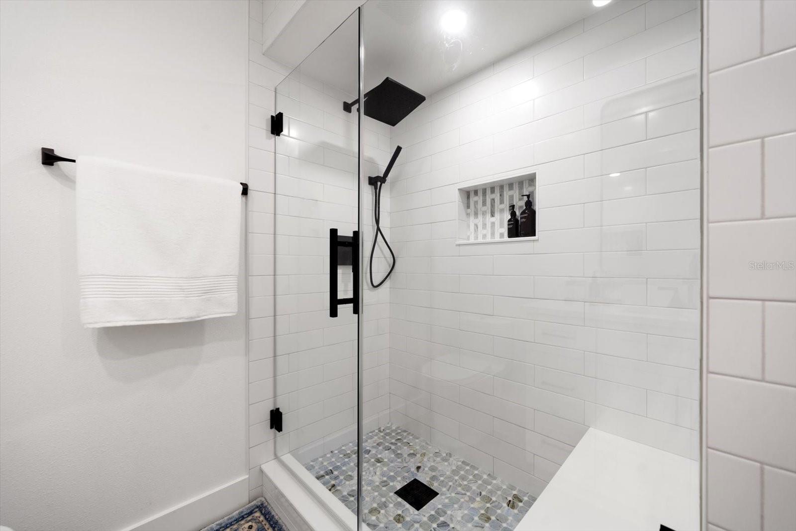 Listing photo id 33 for 2634 Concorde Court