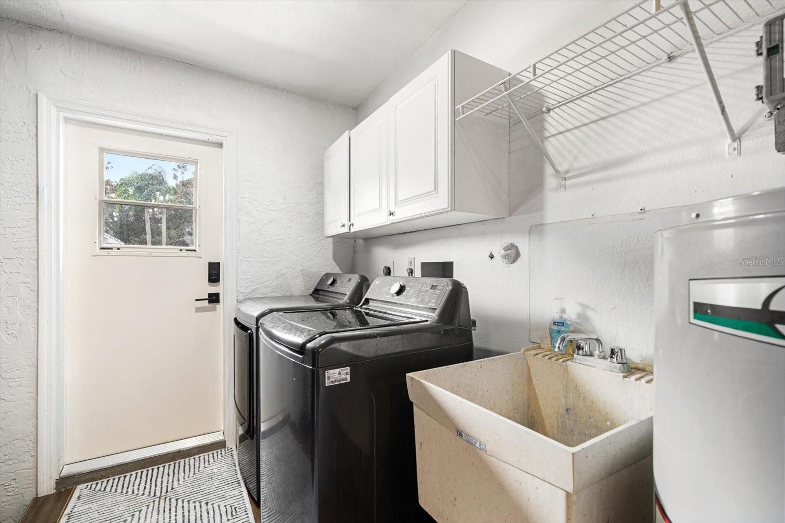 Listing photo id 38 for 2634 Concorde Court