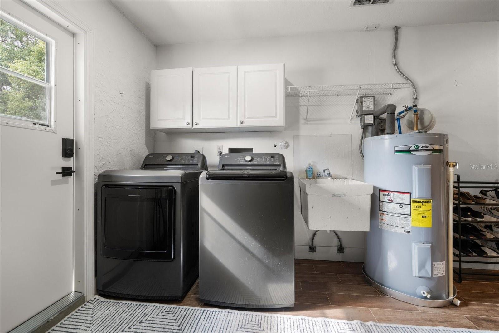 Listing photo id 39 for 2634 Concorde Court