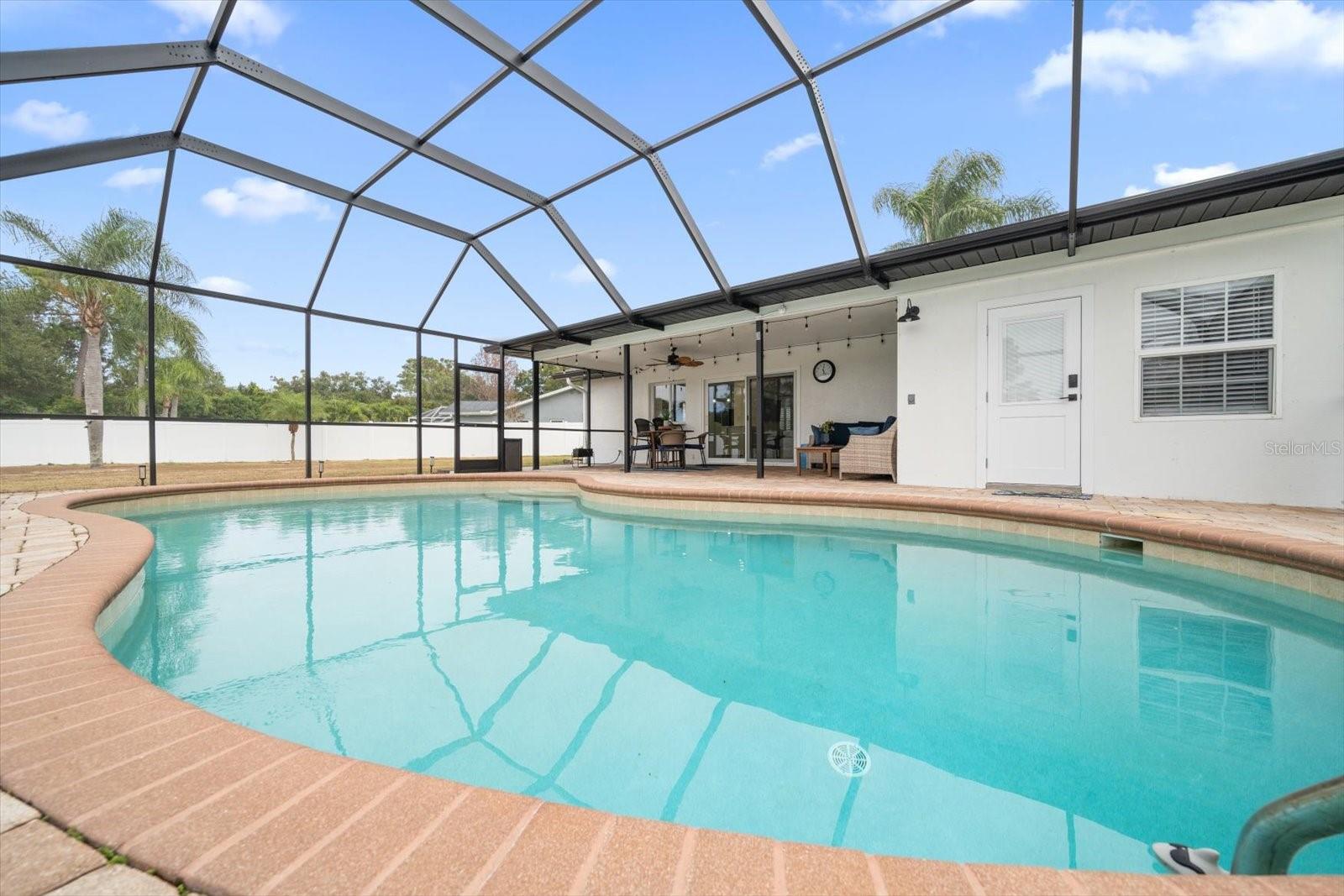 Listing photo id 46 for 2634 Concorde Court