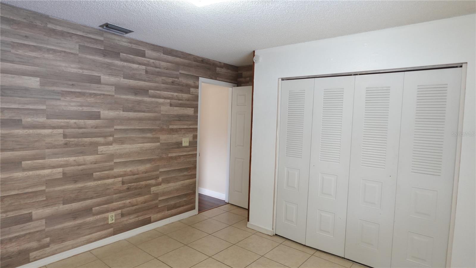 Image 12 of 26 For 7818 Capwood Avenue