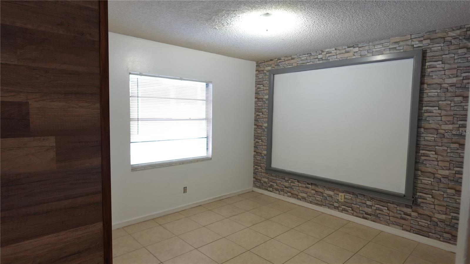 Image 13 of 26 For 7818 Capwood Avenue