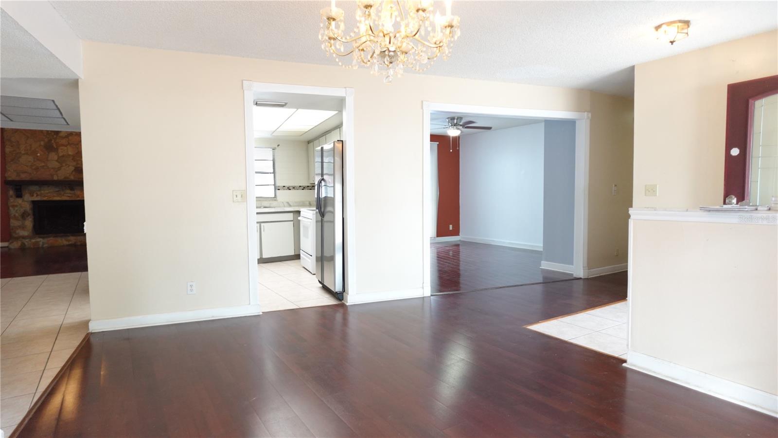 Image 4 of 26 For 7818 Capwood Avenue