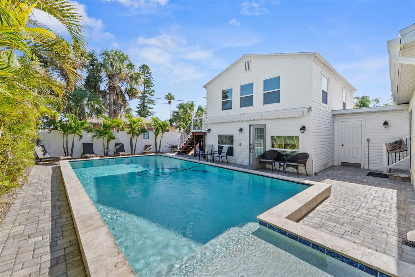 Image 27 of 49 For 204 44th Avenue