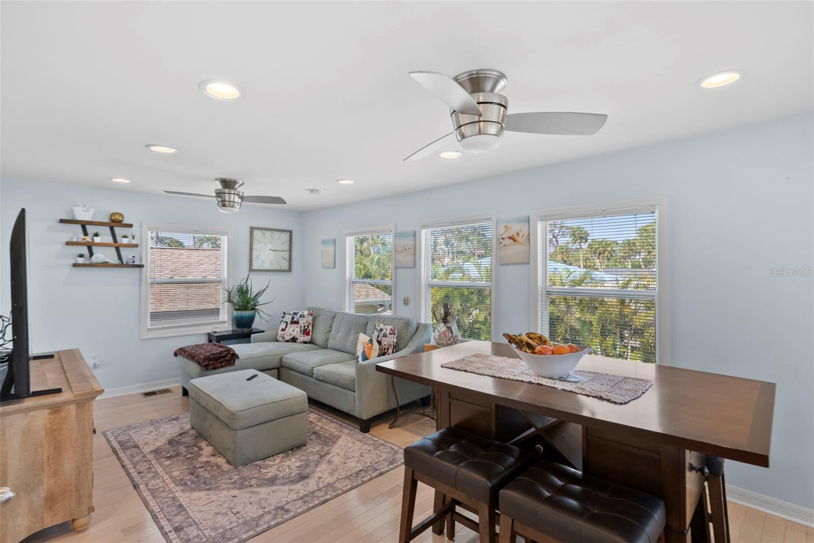 Image 36 of 49 For 204 44th Avenue