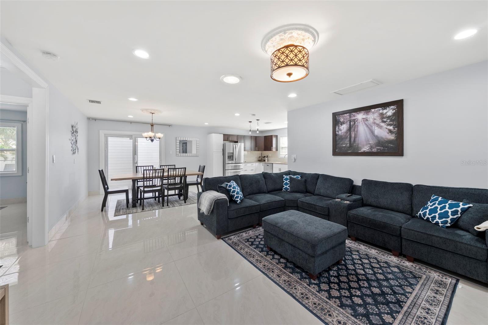 Image 5 of 49 For 204 44th Avenue