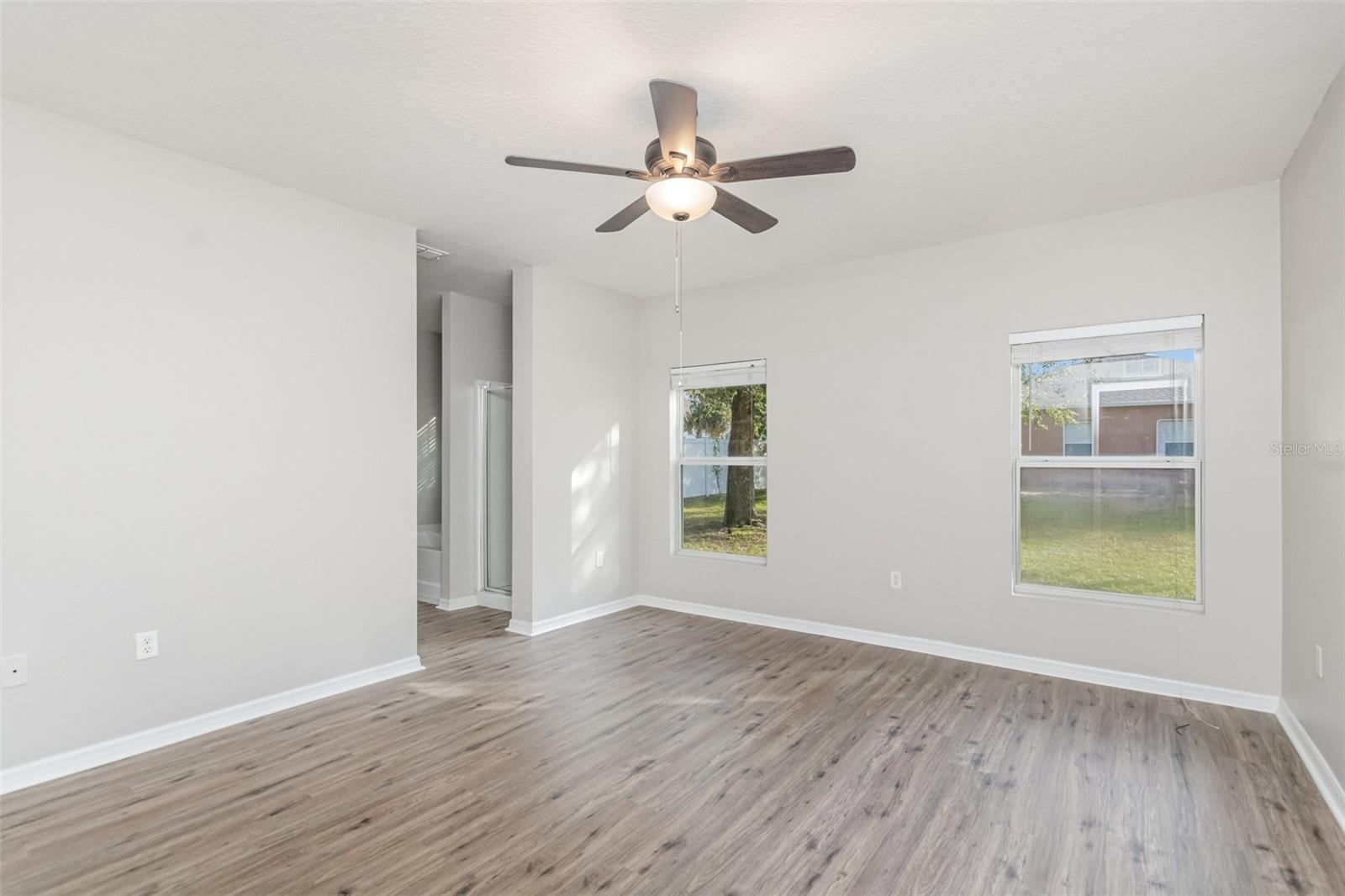 Image 13 of 28 For 7220 Rundleway Court