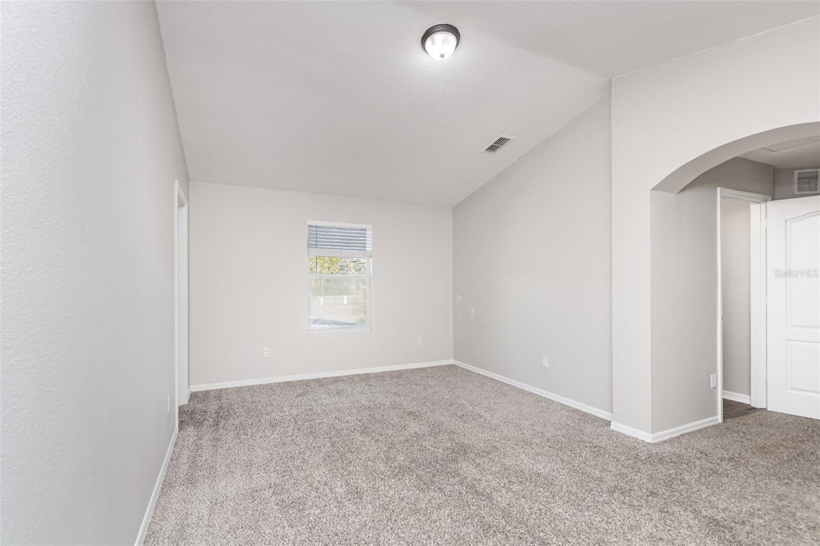 Image 17 of 28 For 7220 Rundleway Court