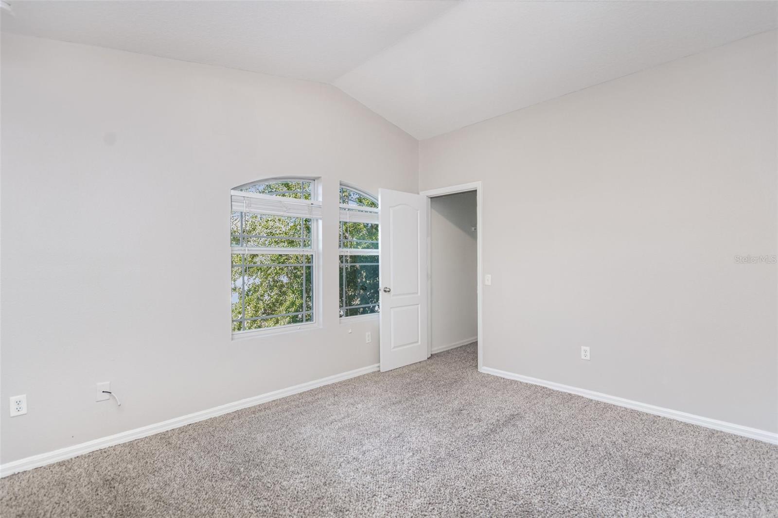 Image 20 of 28 For 7220 Rundleway Court