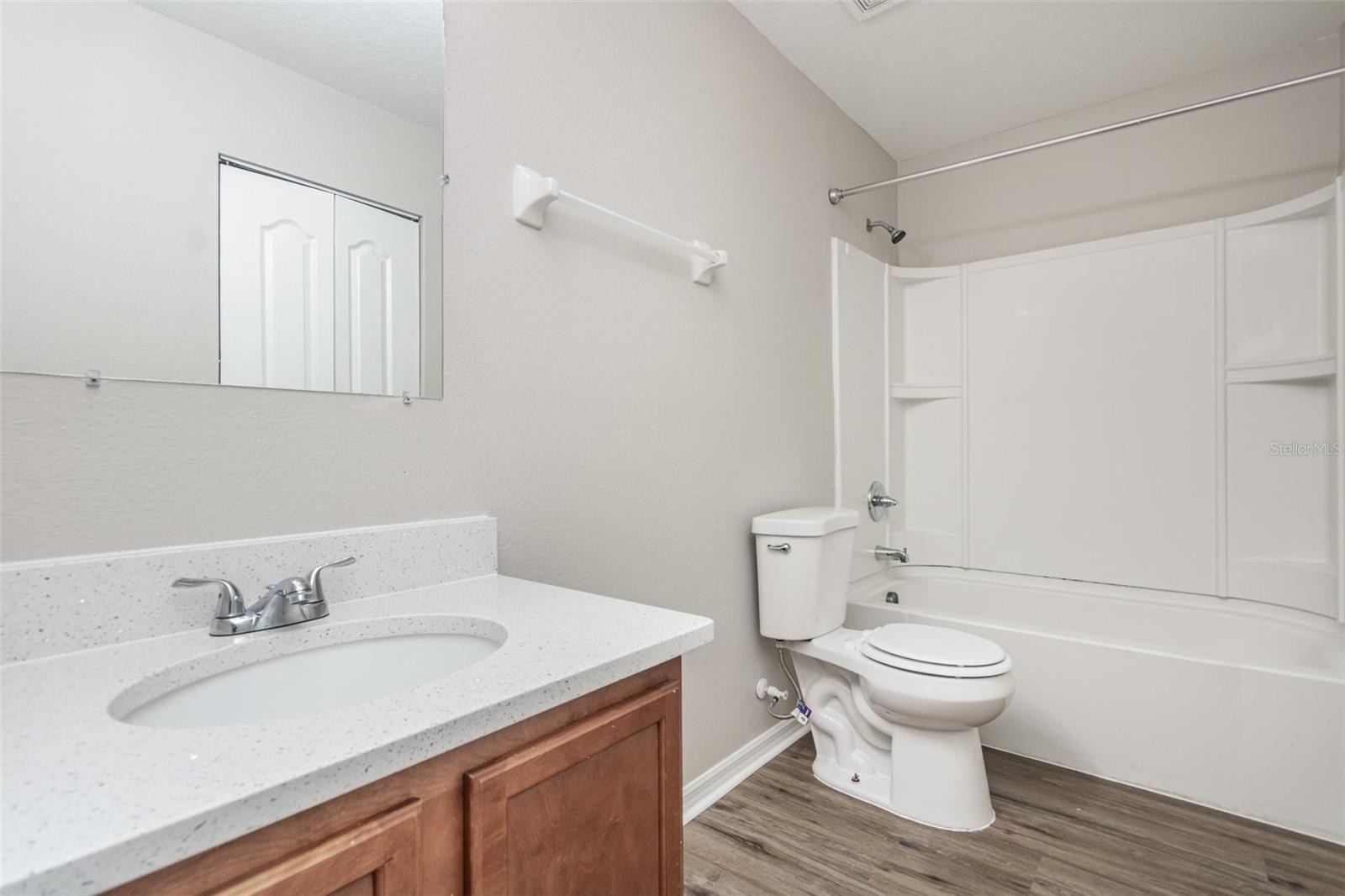 Image 25 of 28 For 7220 Rundleway Court