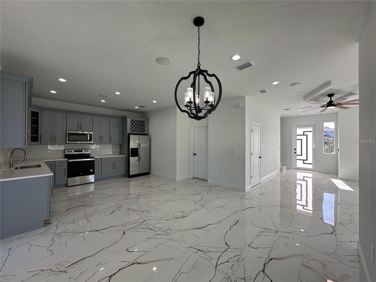 Image 6 of 20 For 8302 Marks Street