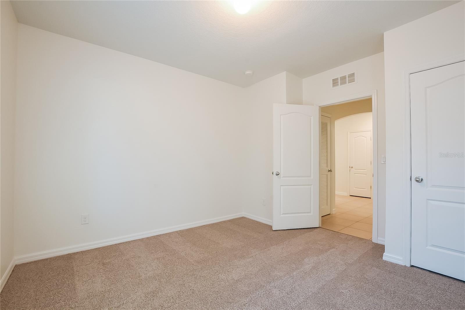 Image 12 of 15 For 2607 Summerglen Lane