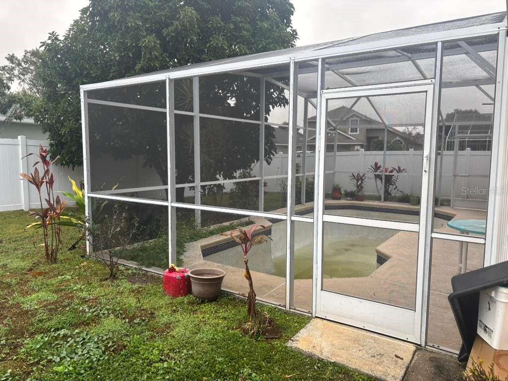 Image 22 of 28 For 4368 Creekside Boulevard