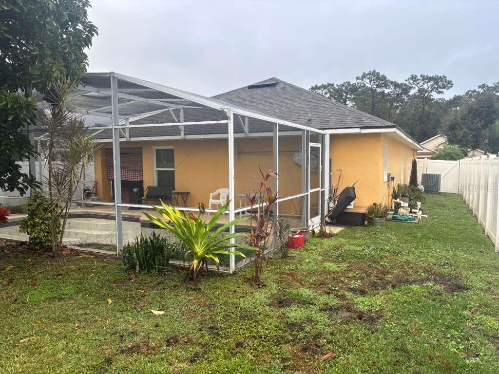 Image 3 of 28 For 4368 Creekside Boulevard