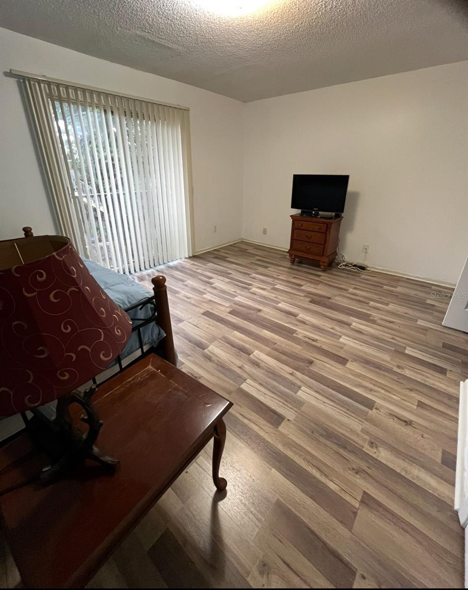 Image 16 of 37 For 7631 Abonado Road