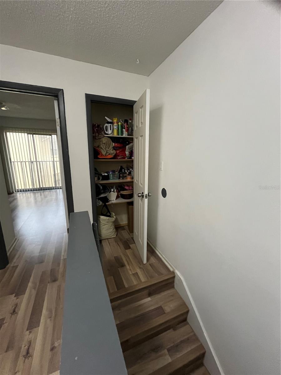 Image 17 of 37 For 7631 Abonado Road