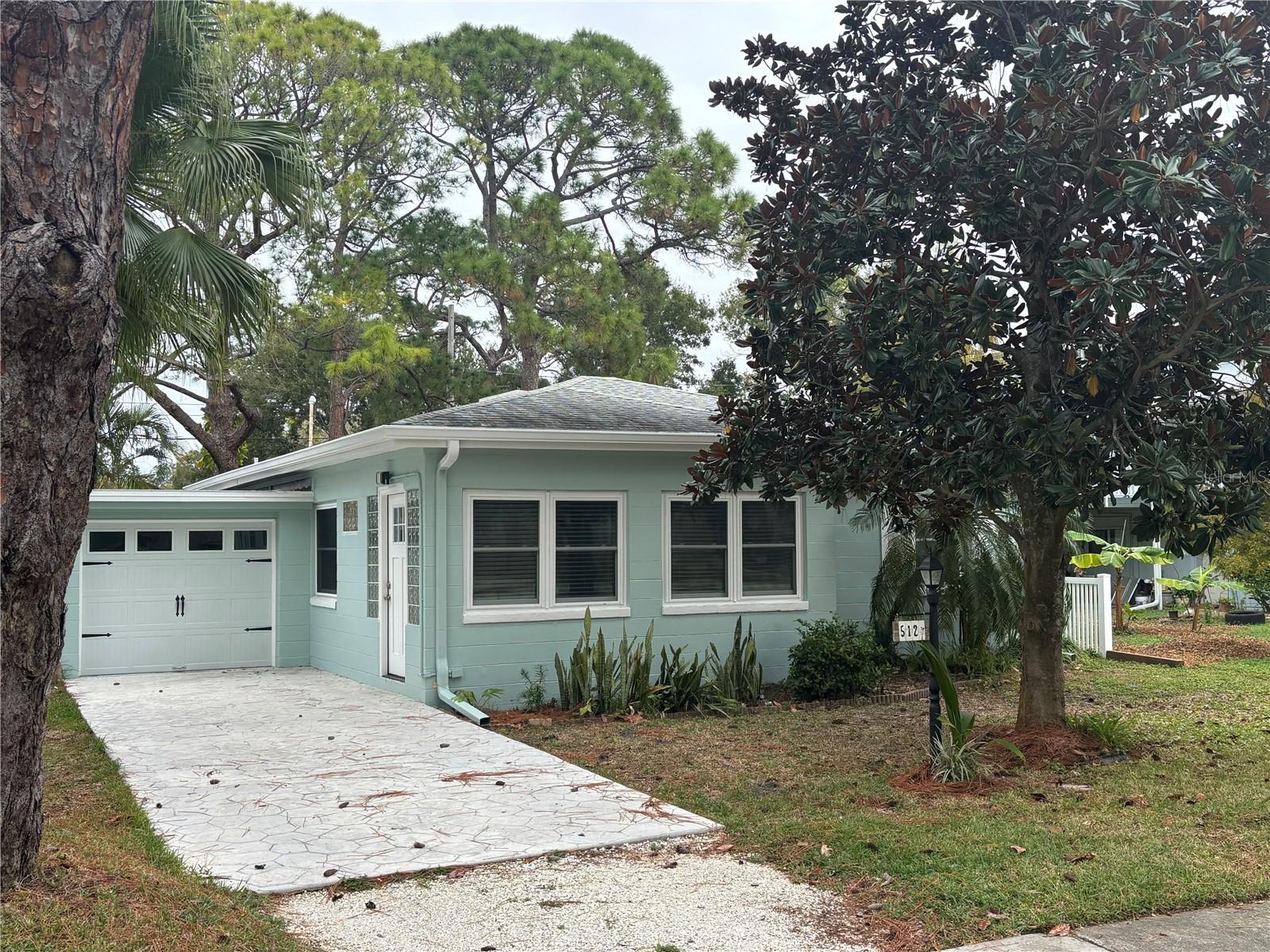 Details for 512 Tennessee Avenue, CRYSTAL BEACH, FL 34681