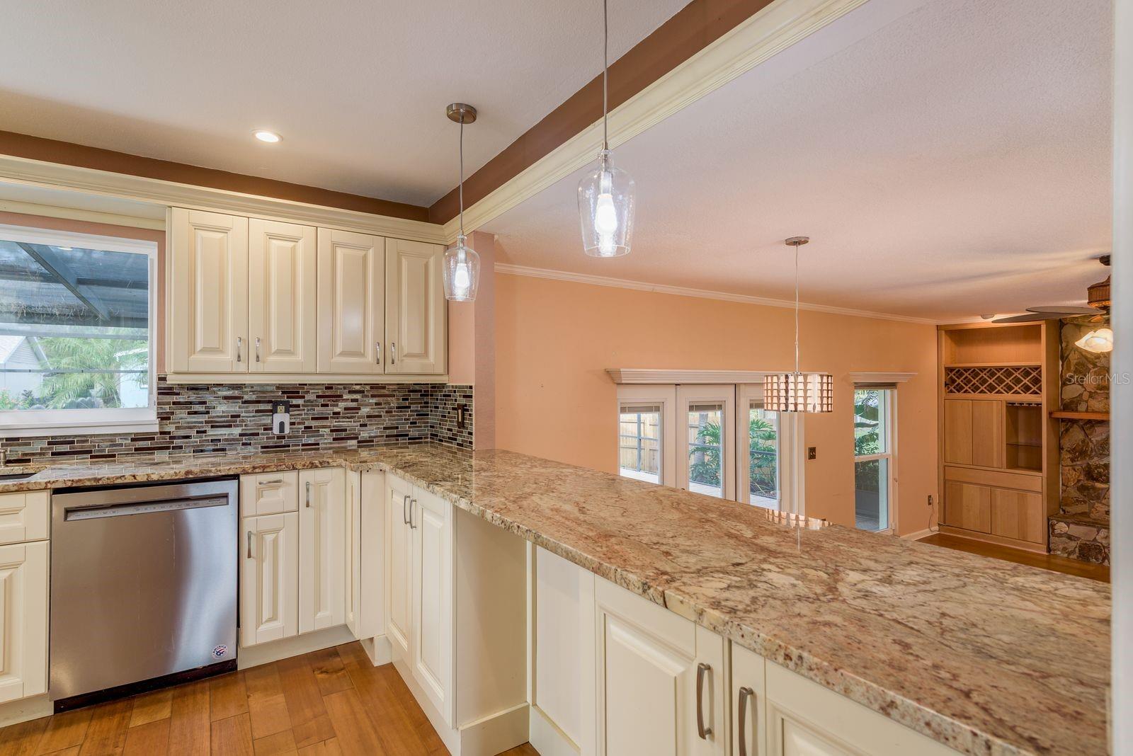 Image 19 of 64 For 14359 82nd Terrace