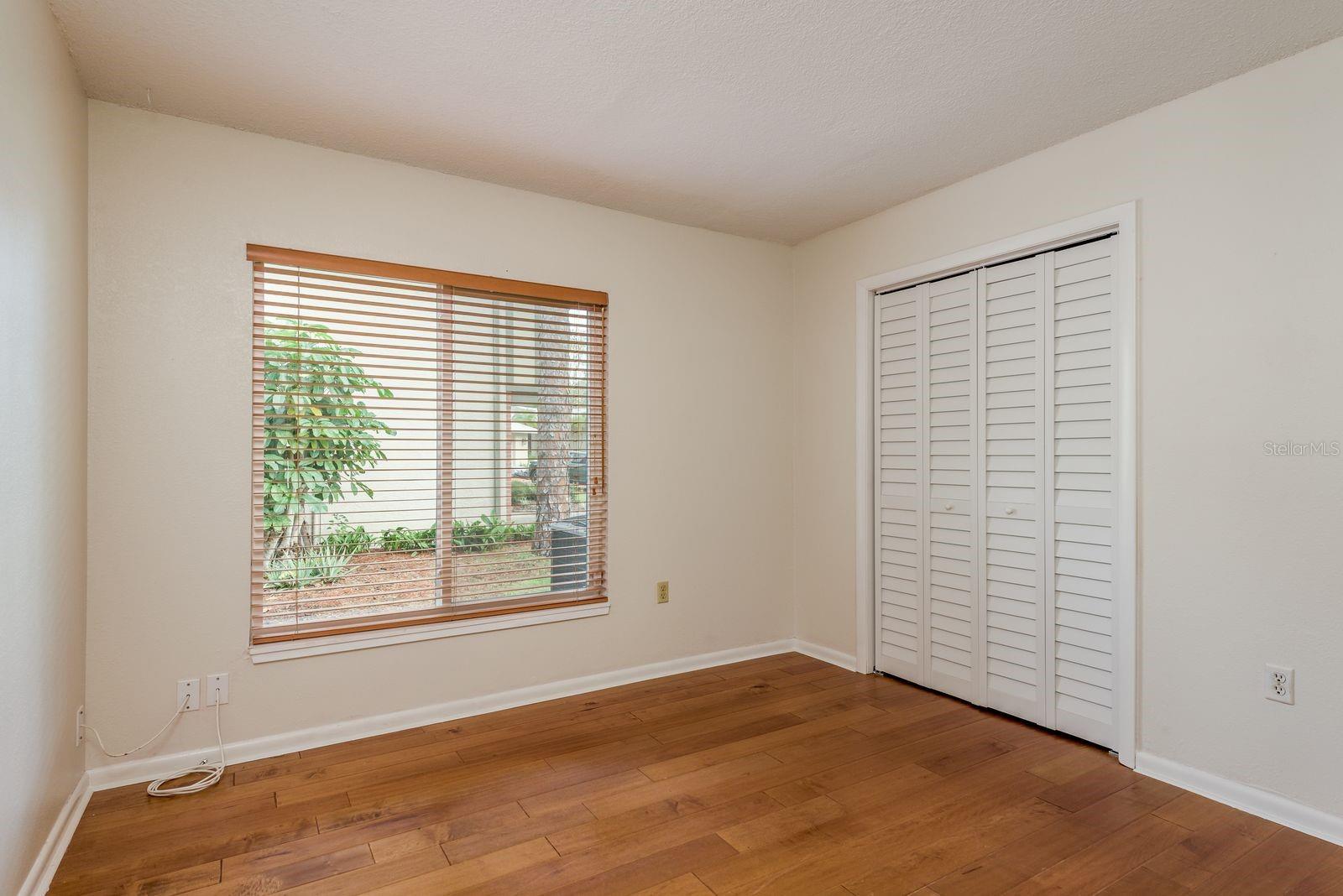 Image 26 of 64 For 14359 82nd Terrace