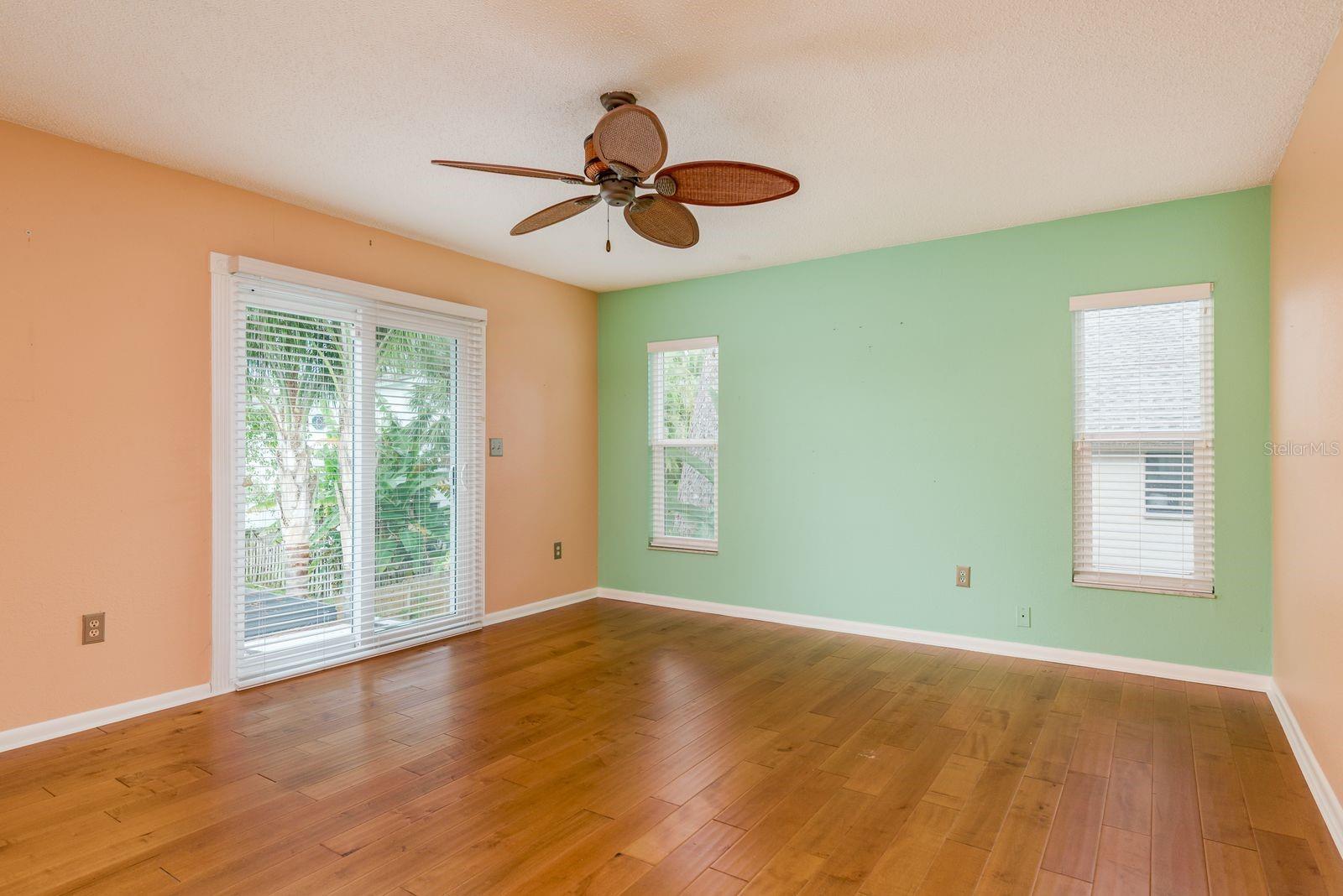 Image 32 of 64 For 14359 82nd Terrace