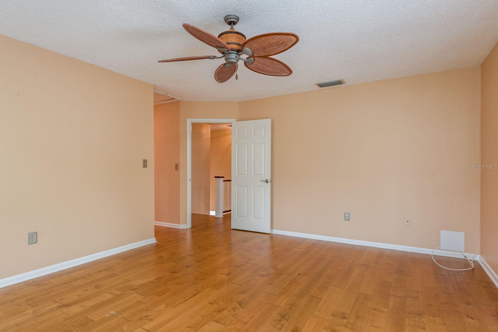 Image 34 of 64 For 14359 82nd Terrace