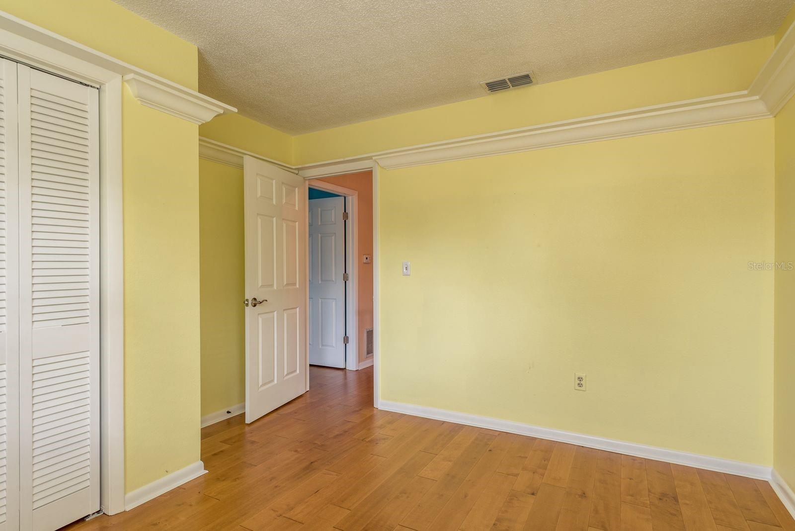 Image 37 of 64 For 14359 82nd Terrace